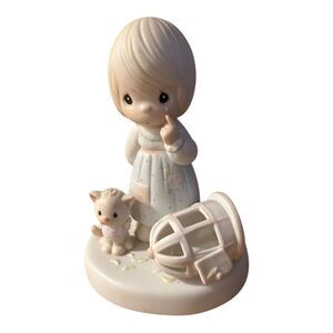 PRECIOUS MOMENTS 1987 "100226""THE‎ LORD GIVETH AND THE LORD TAKETH AWAY" no box